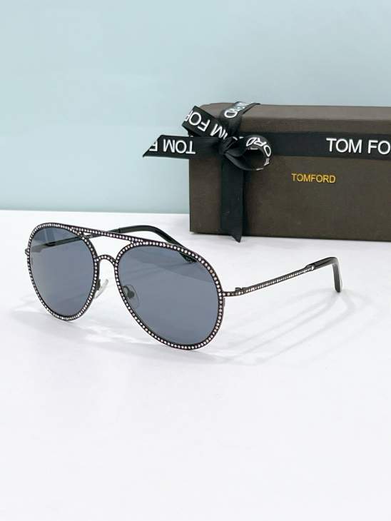 Picture of Tom Ford Sunglasses _SKUfw77096784fw